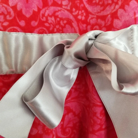 Baby LULU Damask Velvet Holiday Fancy Dress Size 2T Red Pink - Picture 3 of 8